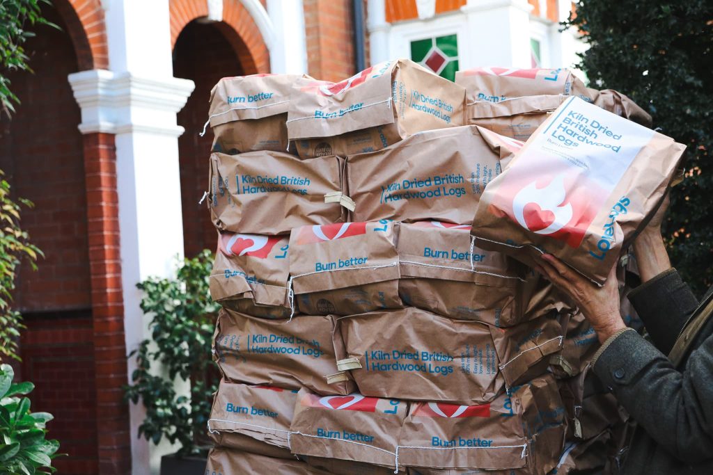 Kiln-Dried British Logs – Bulk Delivery Full Pallet